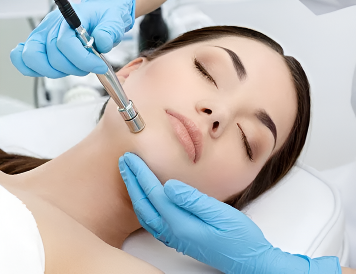 Nos soins médico-esthétiques garantissent des résultats rapides.